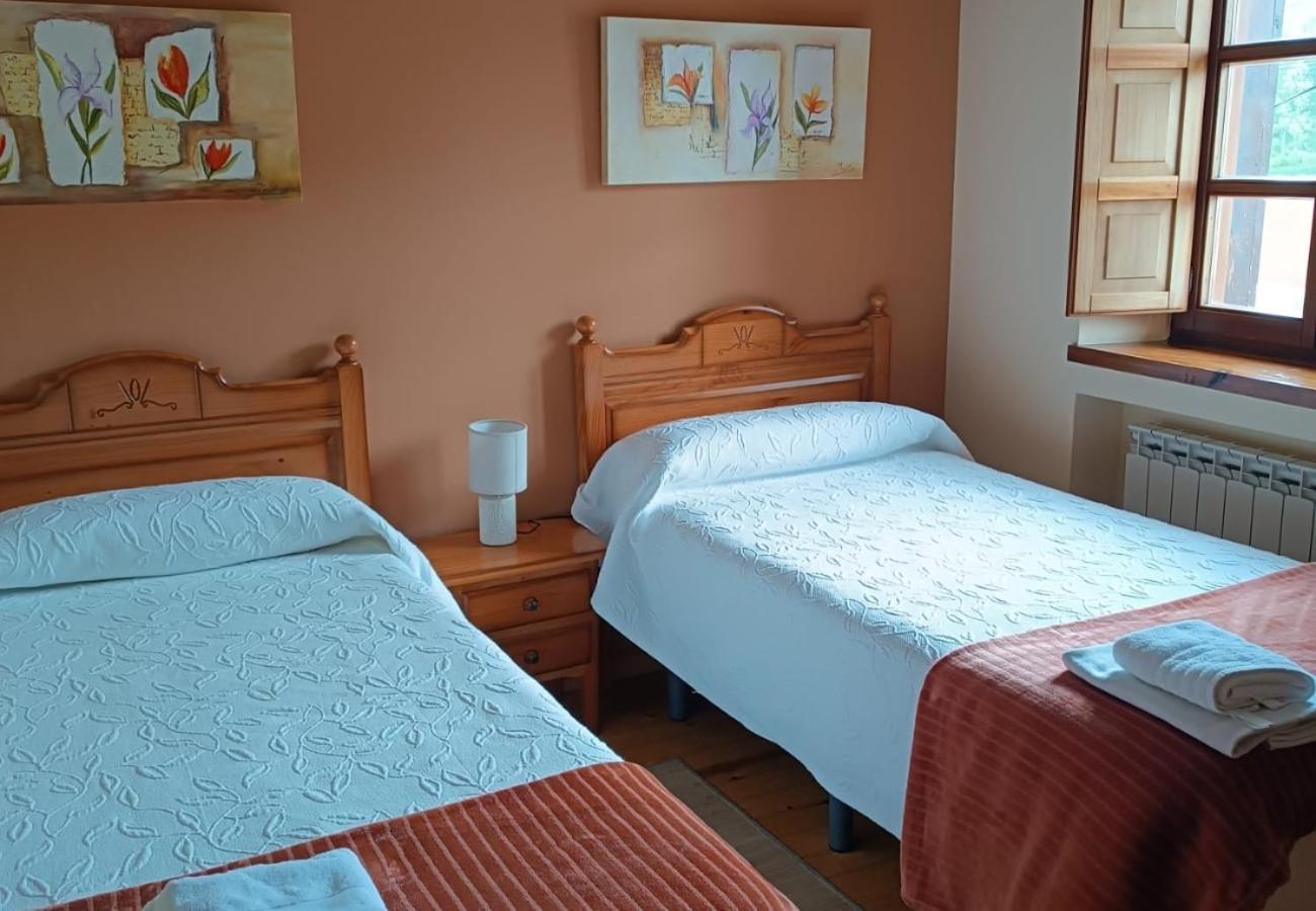 Casa Rural Valle Tosande Cantoral Екстериор снимка